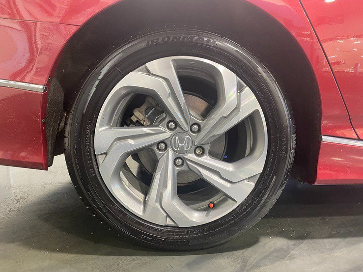 Used 2018 Honda Accord EX-L image 10