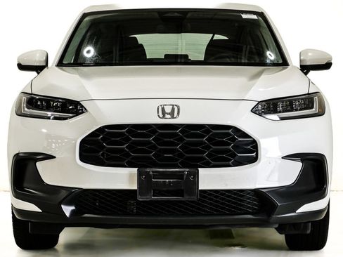Used 2024 Honda HR-V LX image 2