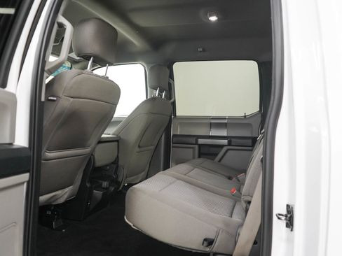 Used 2019 Ford F150 XLT w/ Equipment Group 302A Luxury AWD/4WD image 16