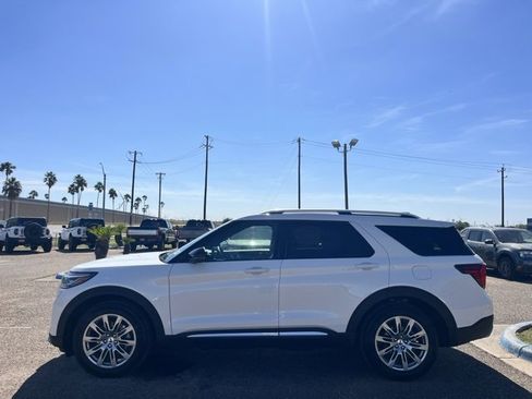 New 2026 Ford Explorer Platinum image 4