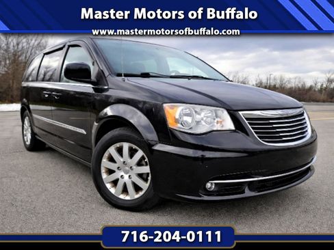 Used 2014 Chrysler Town & Country Touring w/ Trailer Tow Group image 1