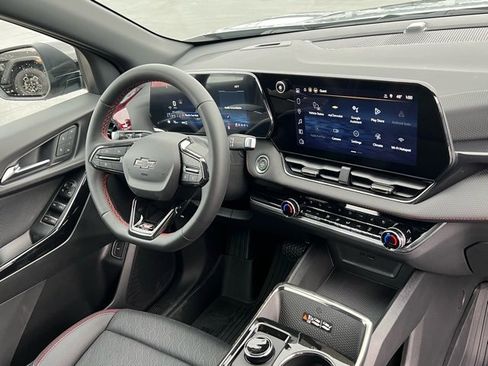 New 2026 Chevrolet Equinox RS w/ Convenience Package III image 23