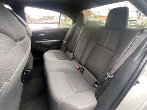 Used 2022 Toyota Corolla SE image 30