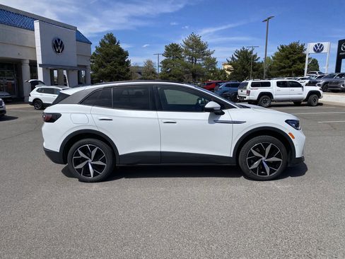 Used 2023 Volkswagen ID.4 Pro S image 34