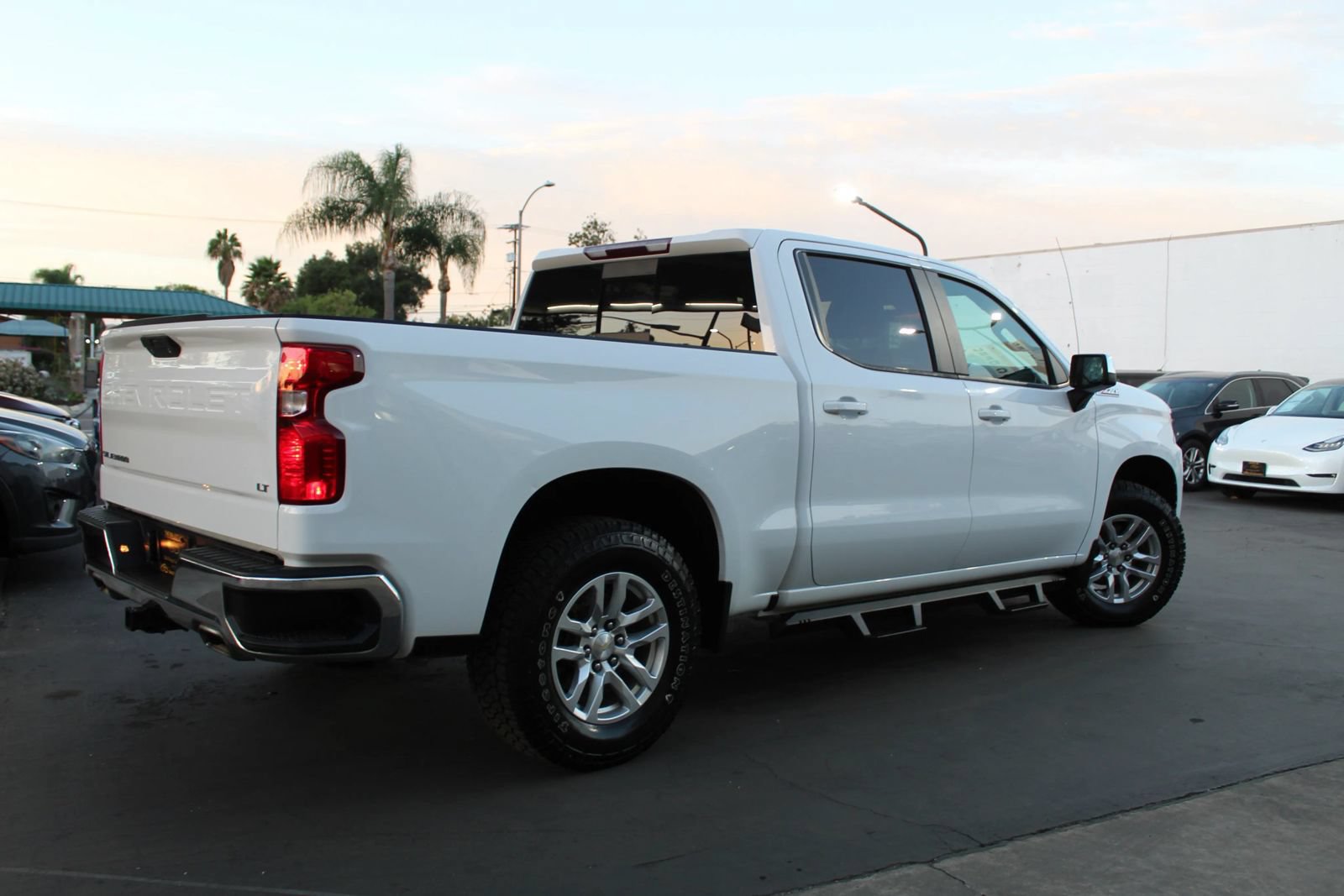Used 2020 Chevrolet Silverado 1500 LT w/ All-Star Edition AWD/4WD image 5