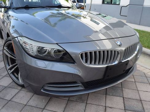 Used 2011 BMW Z4 sDrive35i RWD image 10