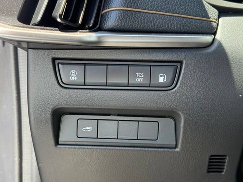 Certified 2024 MAZDA CX-90 Plug-In Hybrid w/ Preferred AWD/4WD image 33