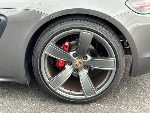 Used 2017 Porsche 718 Boxster S image 18