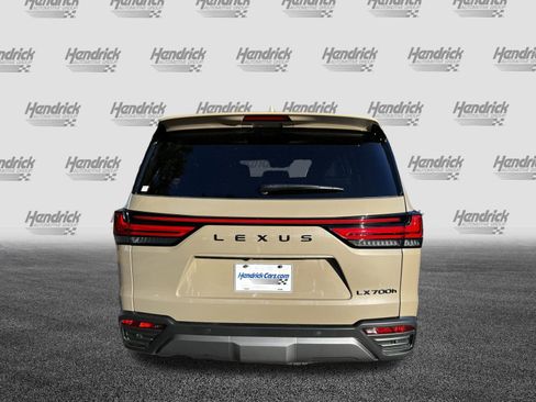 Used 2025 Lexus LX 700h Overtrail image 8