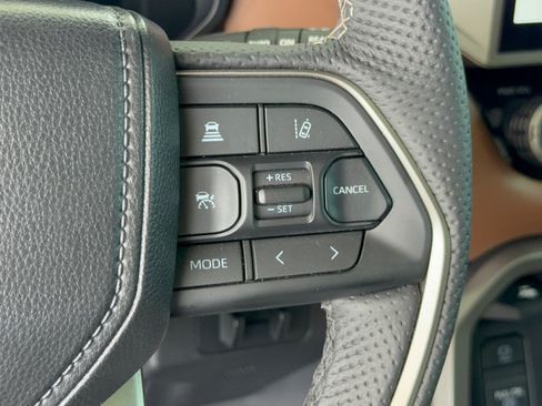 Used 2026 Toyota Sequoia 1794 Edition w/ TRD Off-Road Package AWD/4WD image 19