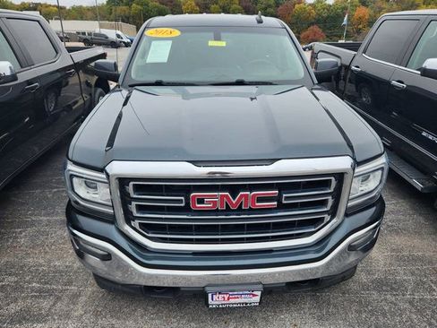 Used 2018 GMC Sierra 1500 SLE w/ SLE Fleet Preferred Package image 2