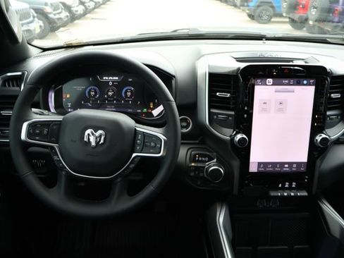 New 2026 RAM 1500 4x4 Crew Cab image 11
