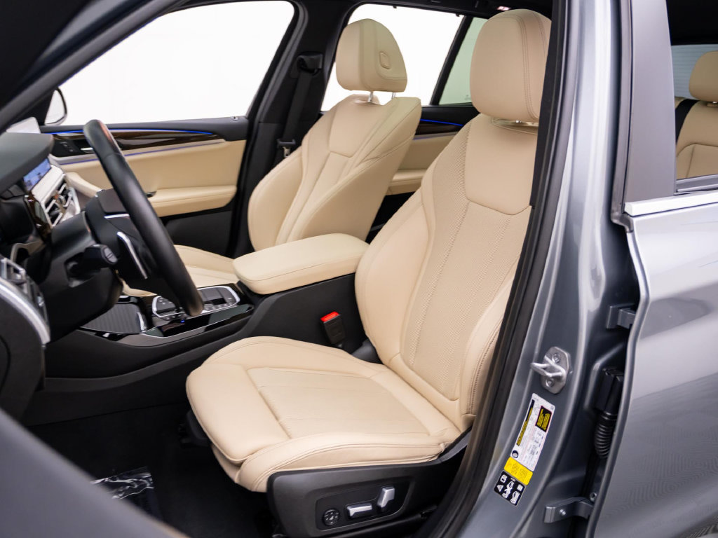 Used 2023 BMW X3 xDrive30i w/ Premium Package AWD/4WD image 18