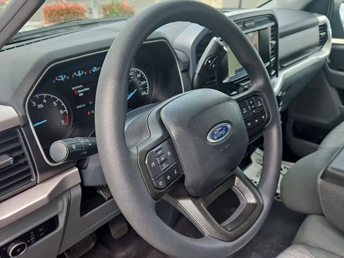 Used 2023 Ford F150 XLT image 2