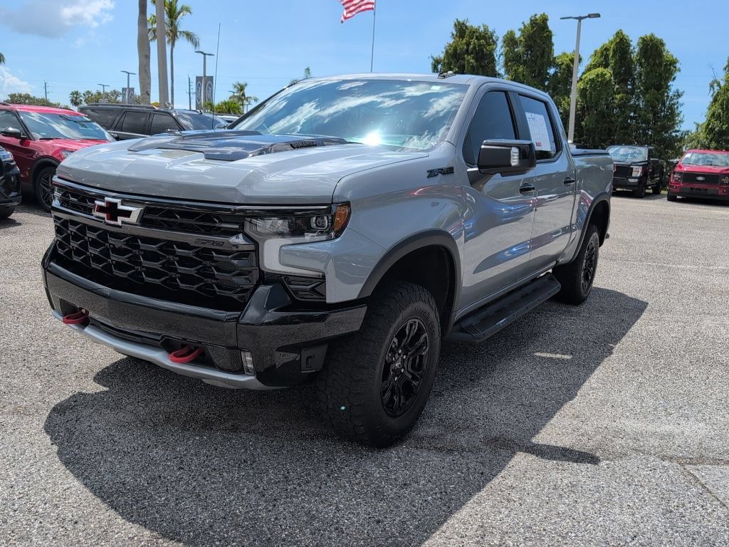 Used 2024 Chevrolet Silverado 1500 ZR2 w/ Technology Package AWD/4WD image 7