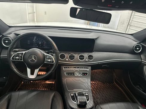 Used 2019 Mercedes-Benz E 300 image 21