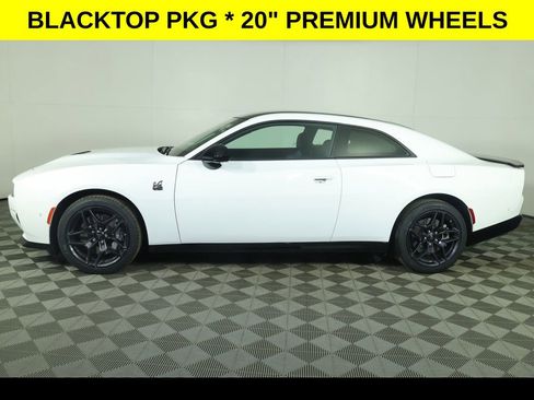 New 2026 Dodge Charger R/T Scat Pack image 8