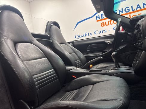 Used 2002 Porsche Boxster RWD image 15