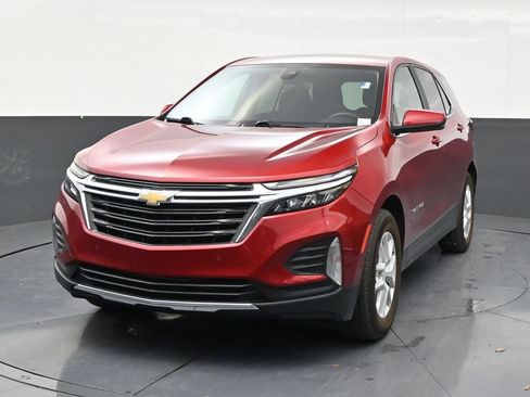 Used 2023 Chevrolet Equinox LT FWD image 8