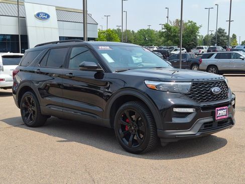 Certified 2023 Ford Explorer ST w/ Equipment Group 401A AWD/4WD image 3