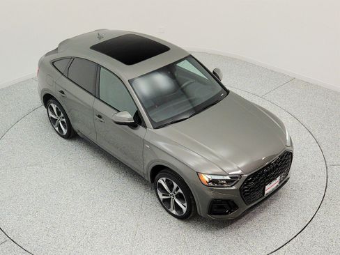 Used 2023 Audi Q5 2.0T Premium Plus w/ Premium Plus Package AWD/4WD image 24