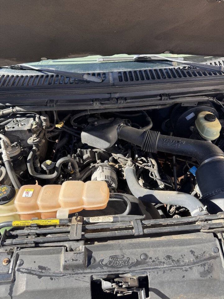 Used 2000 Ford Excursion XLT RWD image 42