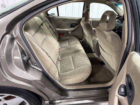 Used 2002 Pontiac Grand Prix GT w/ Opt Pkg 2 image 8