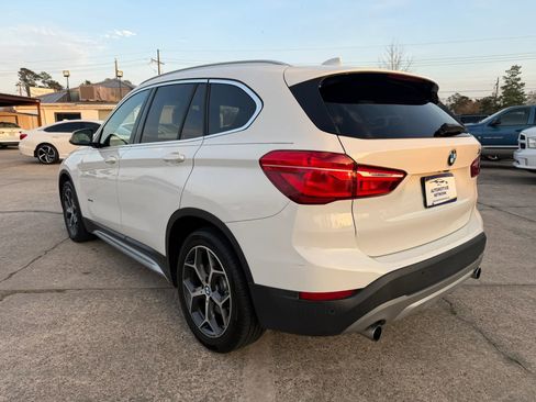 Used 2017 BMW X1 sDrive28i image 3