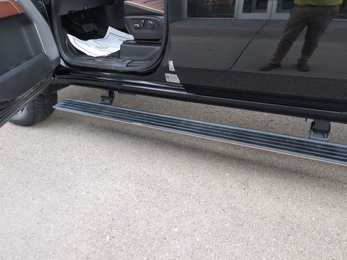 Used 2024 GMC Sierra 2500 Denali Ultimate w/ Max Trailering Package image 19