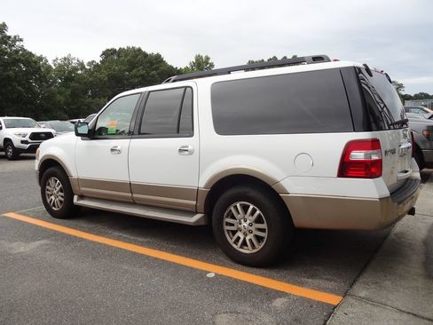 Used 2013 Ford Expedition EL XLT AWD/4WD image 4