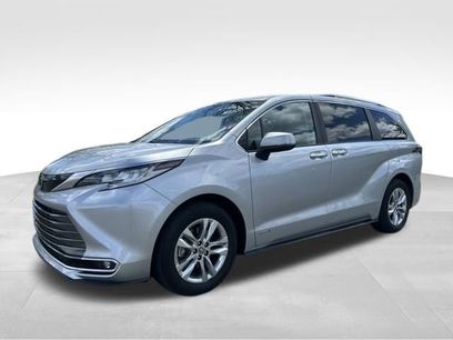 Certified 2021 Toyota Sienna Limited