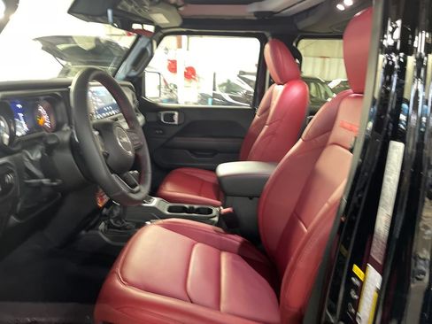 Used 2024 Jeep Wrangler Unlimited Rubicon 392 AWD/4WD image 14