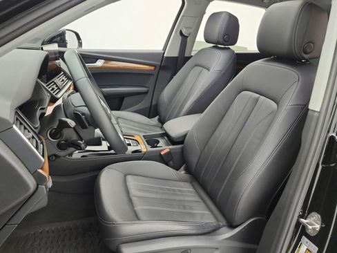 Used 2023 Audi Q5 2.0T Premium Plus w/ Premium Plus Package image 10