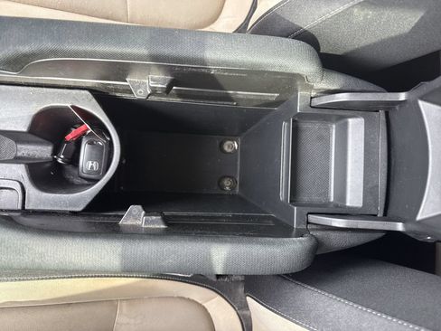 Used 2016 Honda Civic LX-P image 21
