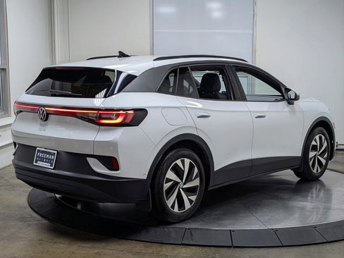 Used 2023 Volkswagen ID.4 2WD image 9