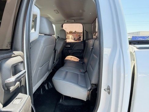 Used 2018 Chevrolet Silverado 1500 W/T w/ Trailering Package RWD image 16