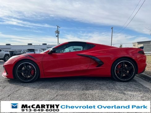 Used 2021 Chevrolet Corvette Stingray Premium Cpe w/ Z51 Performance Package image 8