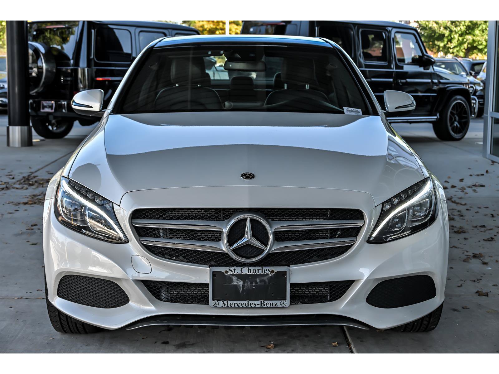 Used 2018 Mercedes-Benz C 300 4MATIC Sedan image 4