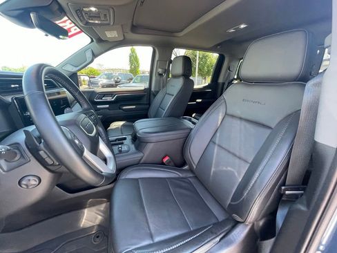 Used 2024 GMC Sierra 1500 Denali w/ Denali Reserve Package AWD/4WD image 17