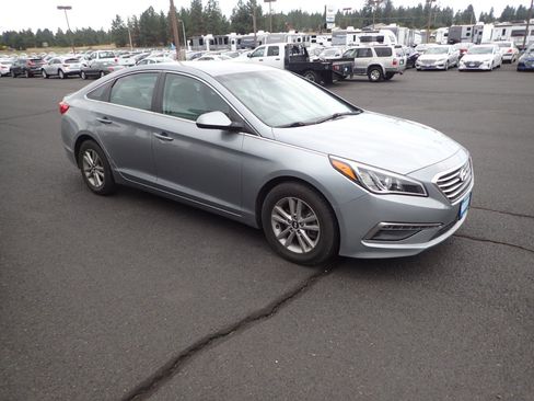 Used 2015 Hyundai Sonata SE FWD image 7