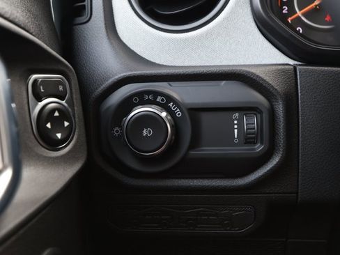 New 2026 Jeep Wrangler Willys AWD/4WD image 15