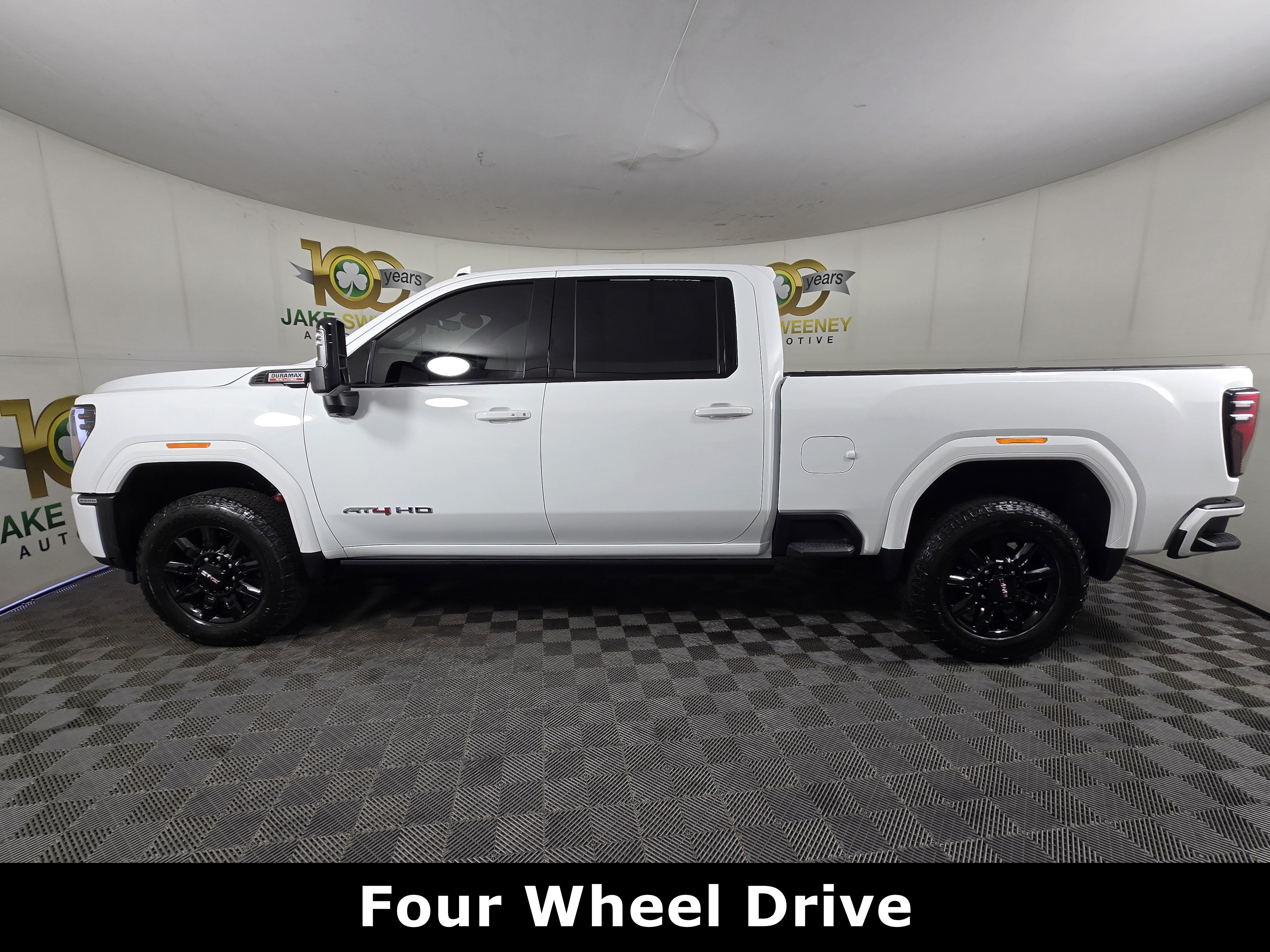 Certified 2026 GMC Sierra 2500 AT4 w/ AT4 Premium Plus Package AWD/4WD image 4