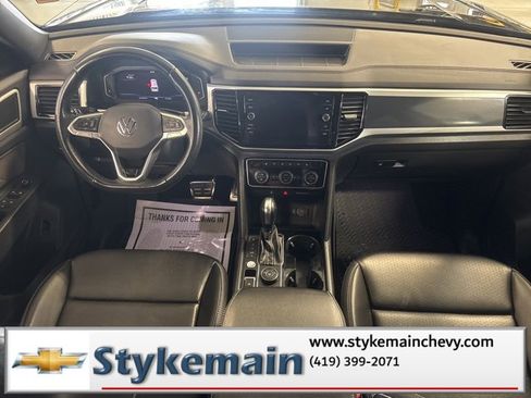 Used 2022 Volkswagen Atlas Cross Sport SEL R-Line image 14
