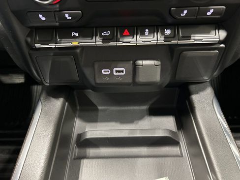 Used 2022 Chevrolet Silverado 1500 RST w/ Safety Package image 21