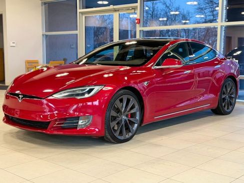 Used 2019 Tesla Model S Long Range image 4