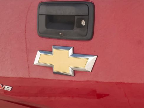 Used 2020 Chevrolet Colorado LT w/ Luxury Package image 11