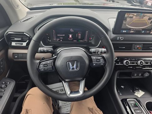 New 2026 Honda Pilot image 23