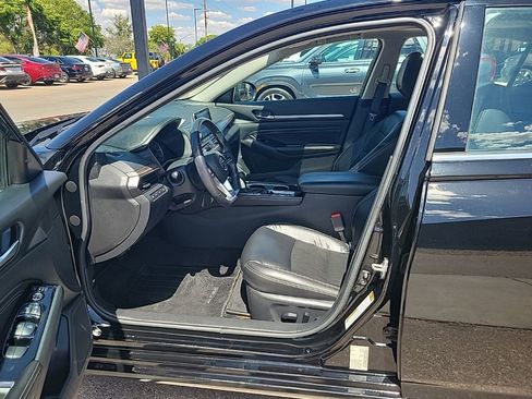 Used 2021 Nissan Altima 2.5 SL AWD/4WD image 10