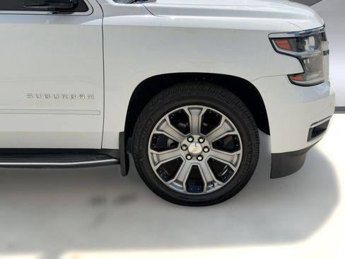 Used 2016 Chevrolet Suburban LTZ RWD image 13