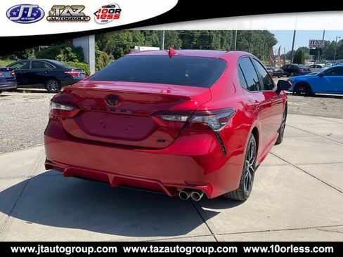 Used 2022 Toyota Camry SE FWD image 7